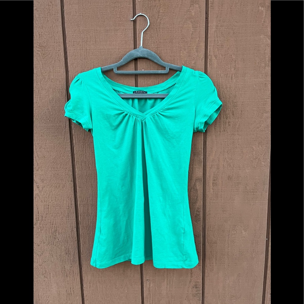 Theory women’s v-neck tee